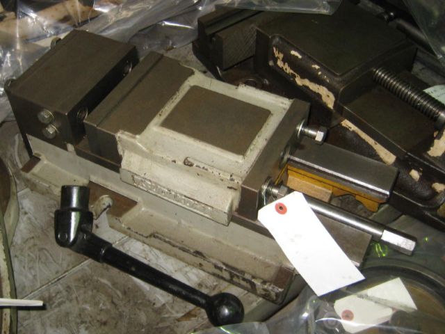 183787 マシンバイス 津田駒  VF-150の写真