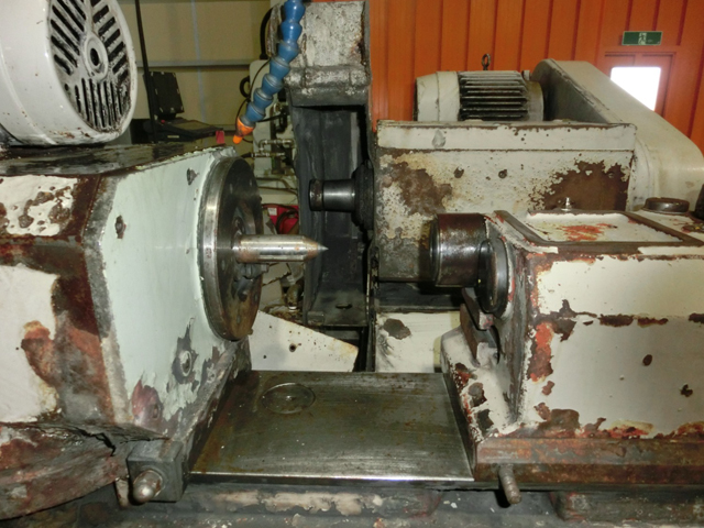 196036 円筒研削盤 シギヤ精機 1989 GP-30B-40Fの写真3