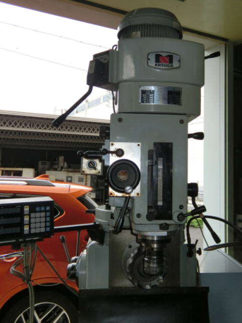 198184 複合フライス盤 春日製作所  CNV2の写真2