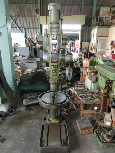 199242 直立ボール盤 吉田鉄工所  YD2-54の写真1