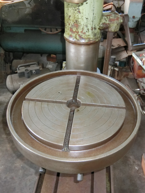 199242 直立ボール盤 吉田鉄工所  YD2-54の写真4