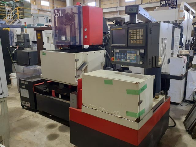 203215 ワイヤーカット アマダ 2001 AD1iの写真1