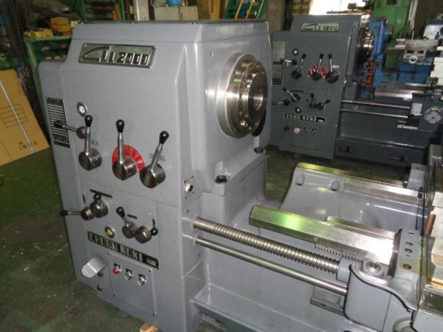 208074 旋盤 中部工機 1981 CLL750x2000の写真3