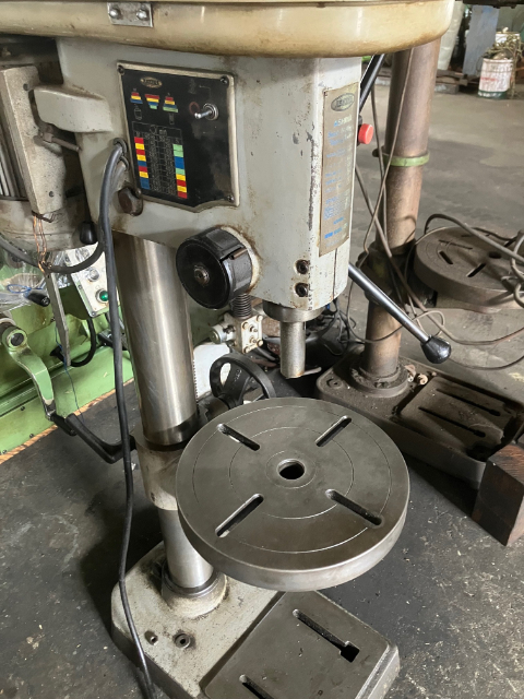 209190 タップ兼用卓上ボール盤 アシナ  ATD-410の写真3