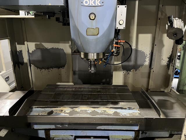 209724 立型マシニングセンタ 大阪機工 2001 VM4IIの写真3