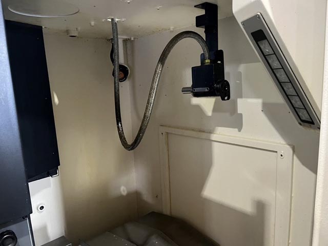 209724 立型マシニングセンタ 大阪機工 2001 VM4IIの写真5