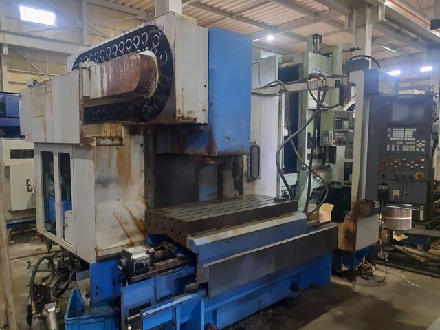 209726 立型マシニングセンタ ヤマザキマザック 2000 MTV-515/40Nの写真2