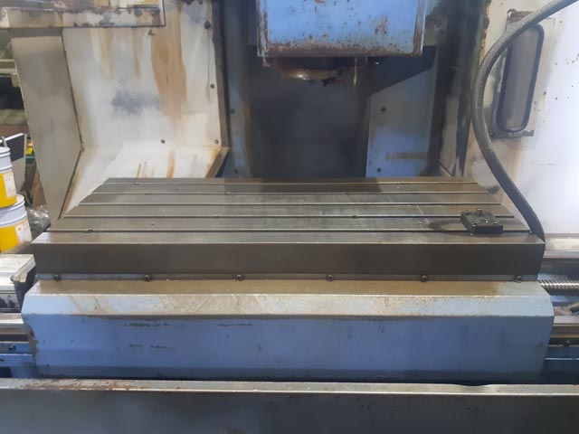 209726 立型マシニングセンタ ヤマザキマザック 2000 MTV-515/40Nの写真3