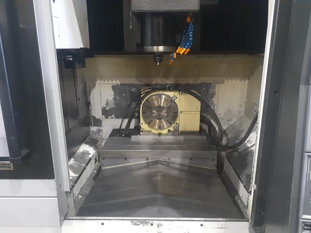 209731 立型マシニングセンタ オークマ 2017 MB-46VAの写真3