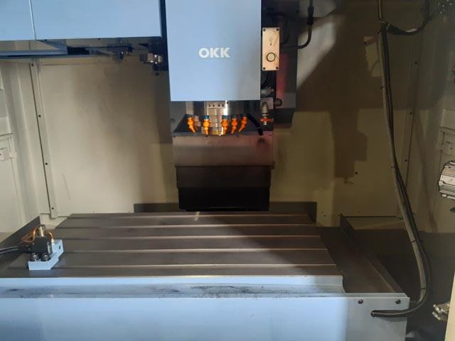 209740 立型マシニングセンタ 大阪機工 2003 VM5IIの写真2