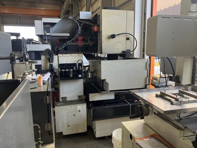 209759 ワイヤーカット ファナック 2004 α-1iCの写真2