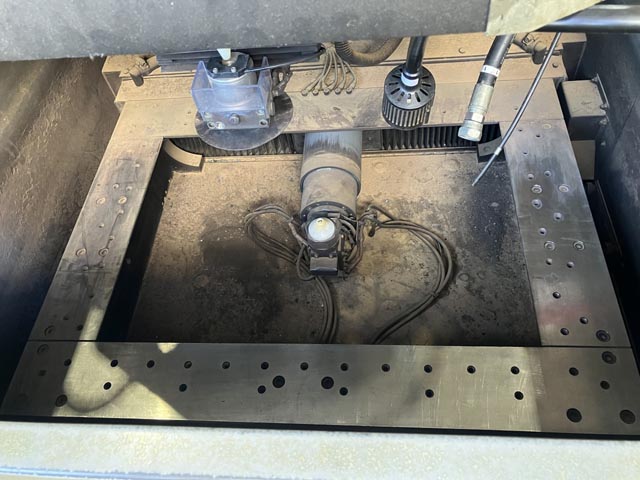 209759 ワイヤーカット ファナック 2004 α-1iCの写真3