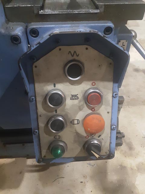 209832 横フライス盤 大阪機工 1991 MH-3PIIの写真4