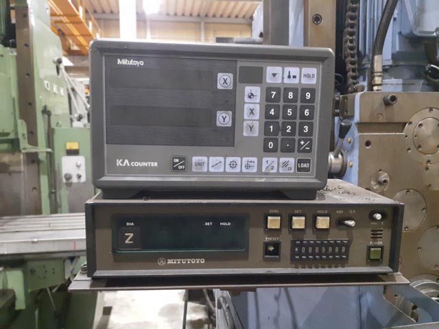 209832 横フライス盤 大阪機工 1991 MH-3PIIの写真5