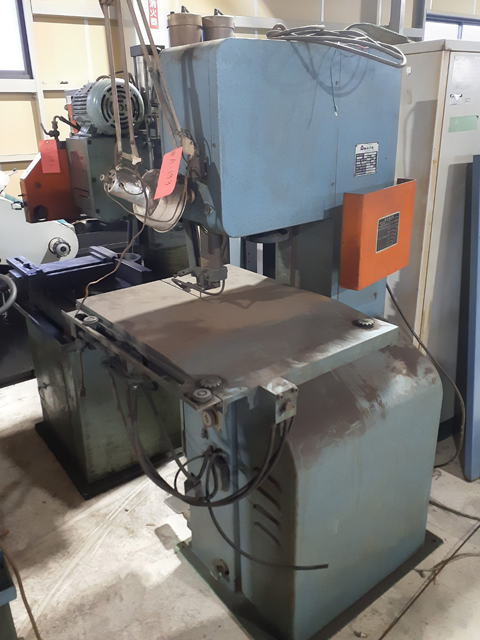 209857 コンターマシン アマダ 1981 VA-300の写真2