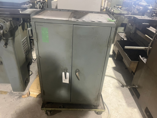 209981 万能工具研削盤 牧野フライス 1990 C-40の写真4