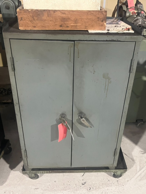 209983 万能工具研削盤 牧野フライス 1989 C-40の写真4