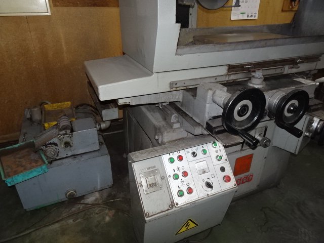 210497 平面研削盤 日興機械 1989 NSG-64Hの写真3