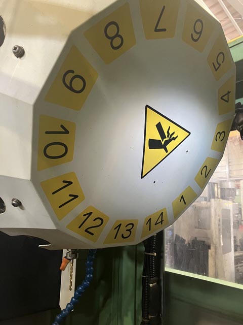 210936 ロボドリル ファナック 2011 α-T14iFSaの写真3