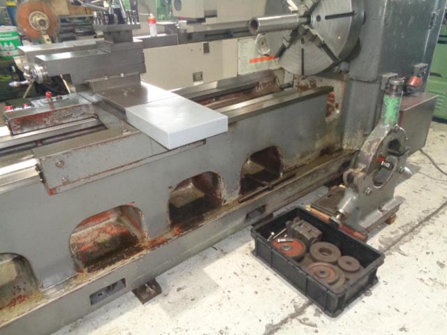 213249 旋盤 中部工機 1984 CLL-750x2000の写真5