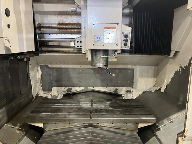 213535 立型マシニングセンタ オークマ 2005 MB-56VBの写真3