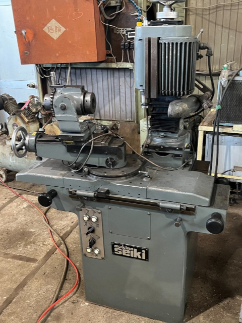 214706 工具研削盤 牧野フライス 2000 YGR-25の写真1