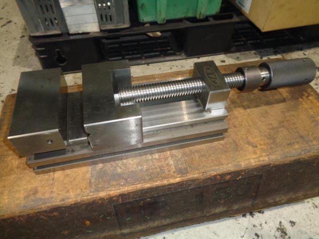 215222 精密油圧バイス JAM  HP150の写真2