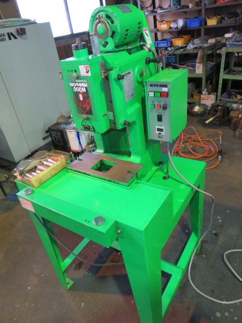 215231 ミニパワープレス CGK  M-300の写真1