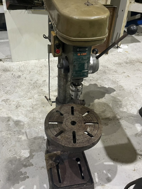 215453 卓上ボール盤 日立工機 1993 B13Rの写真1