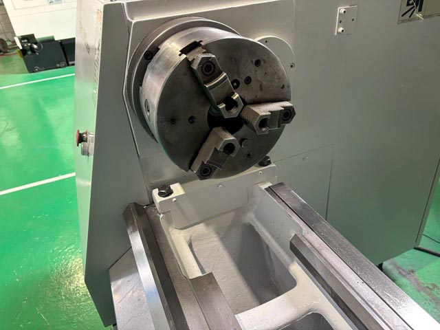 215581 フラット型NC旋盤 滝澤鉄工所 1998 TAC510-1000の写真4
