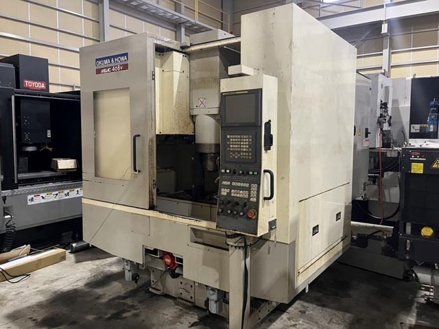215641 立型マシニングセンタ 大隈豊和 2006 MILLAC-468Vの写真
