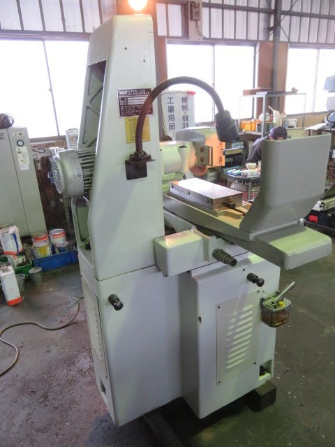 216049 平面研削盤 建徳 2011 KGS-200の写真4