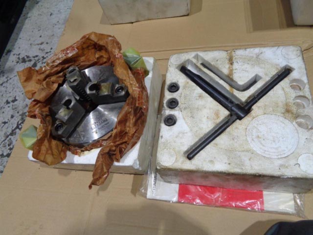 216077 三ツ爪スクロールチャック 北川鉄工所  JN07Tの写真1