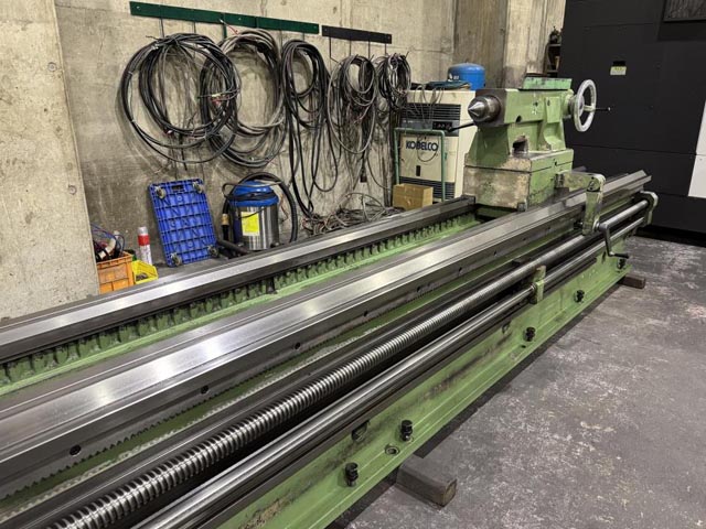 217048 旋盤 大日金属 1990 DHM90x600の写真3