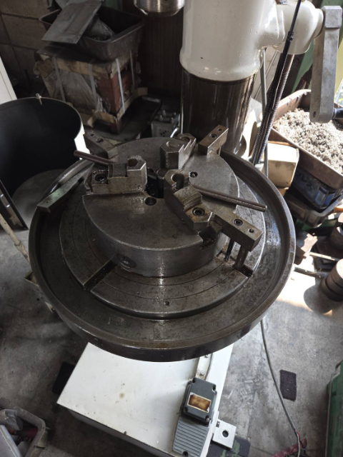 217920 直立ボール盤 吉田鉄工所  YD2-54の写真5