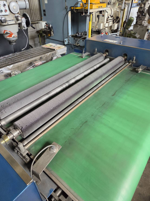 218685 平面バリ取り機 トーバン工業 2008 III-CT-1300の写真3