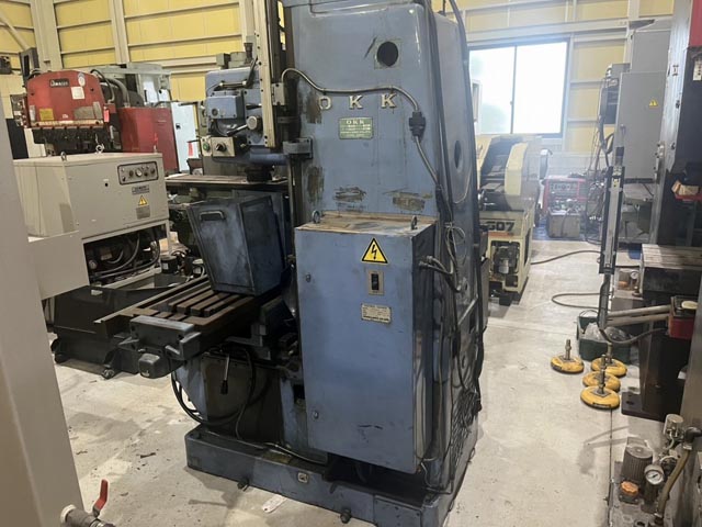 218840 立フライス盤 大阪機工 1990 MH-2Vの写真3