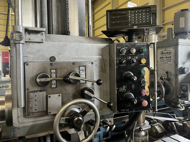 218841 横中ぐりフライス盤 山崎技研 1981 YZB-85の写真3