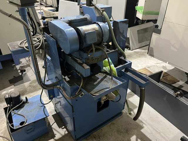 218846 円筒研削盤 丸栄機械 2012 MG-200の写真07