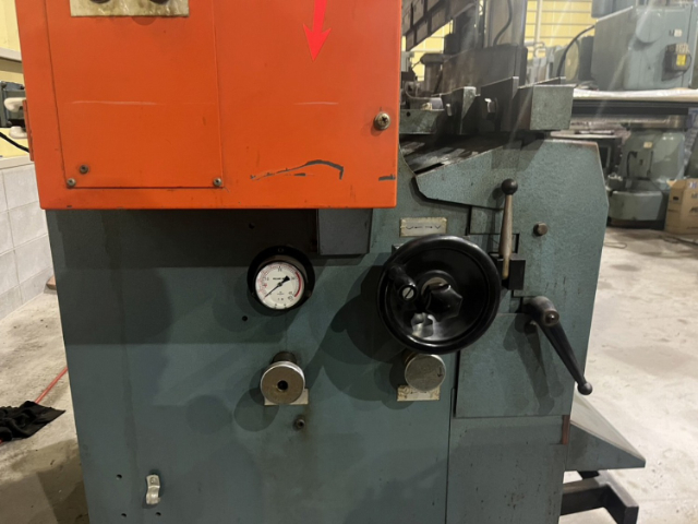 218854 プレスブレーキ アマダ 1988 RG-35Sの写真09