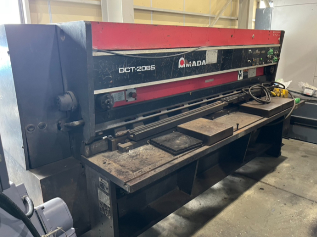 218856 メカシャーリング アマダ 1994 DCT-2065の写真1