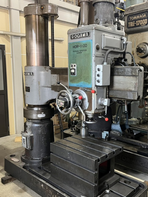 218863 ラジアルボール盤 小川鉄工 1975 HOR-1100の写真01