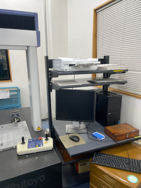 218884 三次元測定機 ミツトヨ 2003 Crysta-Apex C776の写真3