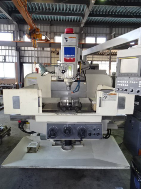 219011 NCラム型フライス盤 大隈豊和 2004 FMR-40の写真1