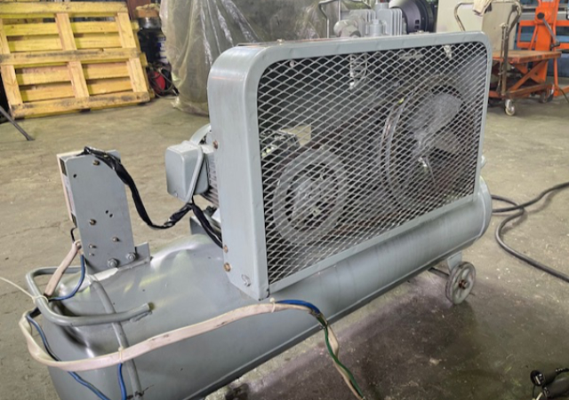 219045 レシプロコンプレッサー 日立産機  1.5P-9.5VA6の写真2